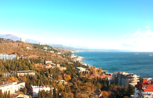 Панорама Южного Берега Крыма с пансионата Дубна в Алуште