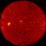 Обсерватория SOHO показывает Солнце в ультрафиолетовом диапазоне 304 нм