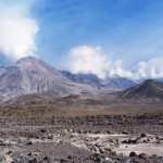 Веб камера показывает вулкан Безымянный на Камчатке