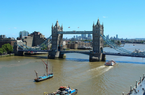 Тауэрский мост в Лондоне в Великобритании