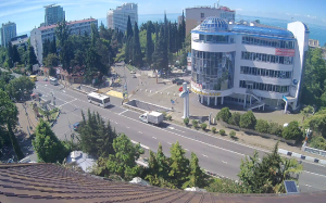 Перекресток улиц Курортный проспект и Учительская в Сочи