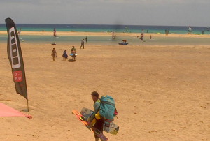 Пляж курорта Коста Кальма на острове Фуэртевентура в Испании
