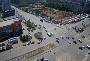 Перекресток улицы Чичерина и проспекта Победы в Челябинске