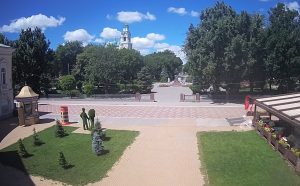 Парк Братский сад в Астрахани