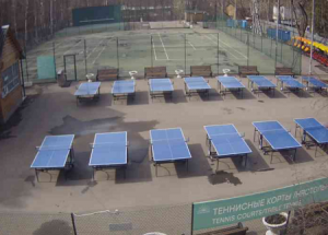 Теннисные корты в парке Сокольники в Москве