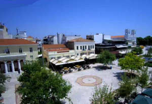 Главная площадь Пиргос на Пелопоннесе в Греции
