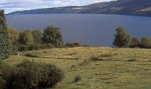 Озеро Лох-Несс в Шотландии в Великобритании