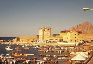 Веб камера Италия, остров Сицилия, Бонаджа, яхт-порт