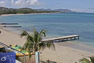 Вид из отеля Chenay Bay Beach Resort на острове Санта-Крус