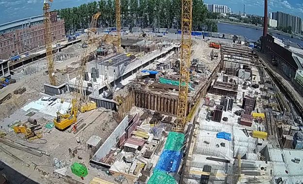 Веб камера показывает строительство ЖК «Эталон на Неве» в Санкт-Петербурге Строительство ЖК «Эталон на Неве» в Санкт-Петербурге