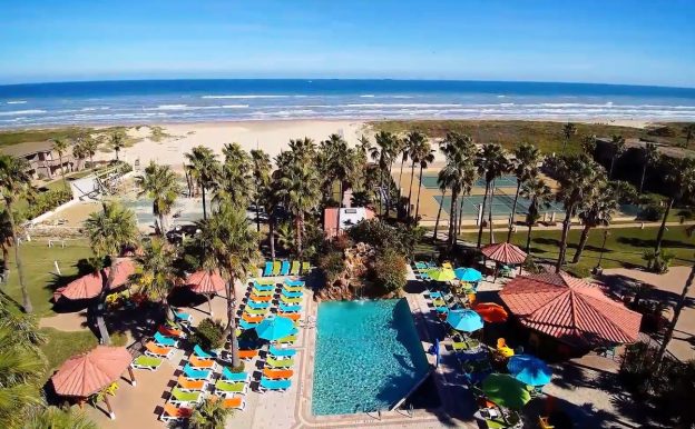 Веб камера показывает вид из отеля Isla Grand Beach Resort в Юг Падре Айленд Вид из отеля Isla Grand Beach Resort в Юг Падре Айленд