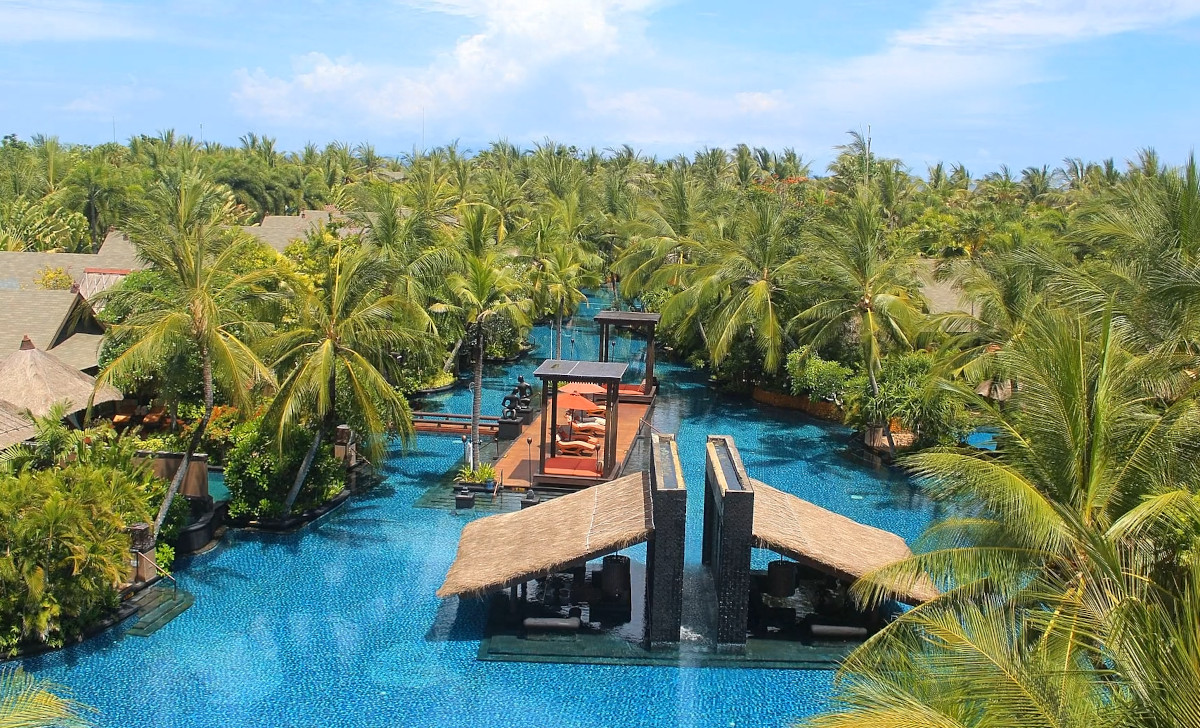 Веб камера Индонезия, остров Бали, курортный отель The St. Regis Bali 5*