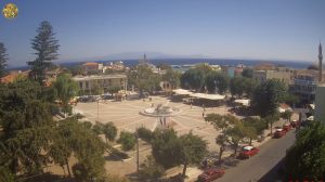 Центральная площадь города Хиос в Греции