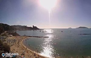 Веб камера Италии, Леричи, пляж Венере Адзурра