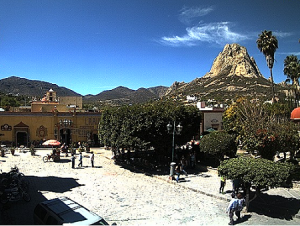 Веб камера Мексики, Берналь, главная площадь