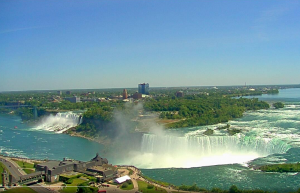 Ниагарский водопад из отеля Marriott Niagara Falls