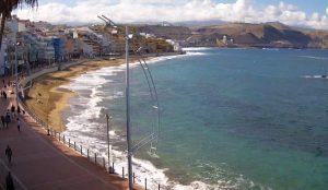 Веб камера Испания, Канарские острова, город Лас-Пальмас-де-Гран-Канария, пляж Лас Кантерас