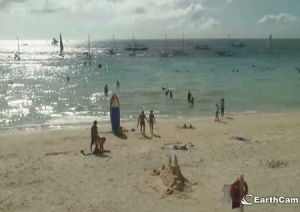 Веб камера Филиппины, остров Боракай, пляж Уайт-Бич (White Beach)