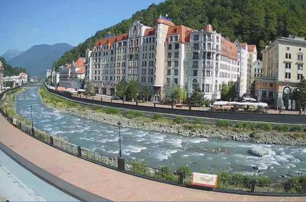 Отель Golden Tulip Rosa Khutor на курорте Роза Хутор