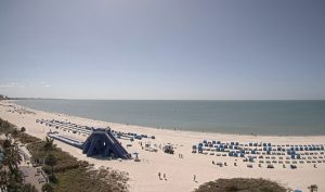 Веб камера Флорида, Сант-Пит-Бич, отель TradeWinds Island Grand, пляж