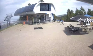 Веб камера горнолыжный курорт Бобровый лог, Подъемник К1, Верхняя станция