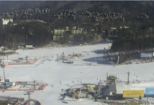 Веб камера Пхёнчхан, горнолыжный курорт Ёнпхён, трасса «Yellow Slope»