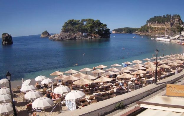 Пляж Крионери на курорте Парга в Греции