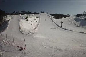 Веб-камера горнолыжный комплекс Уктус, Трасса «Лысая»