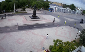 Веб камера Крыма, Евпатория, Памятник Токареву