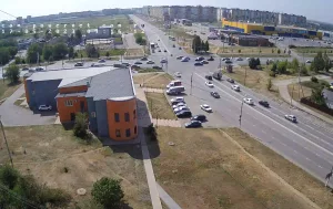 Веб камера Волжский, перекресток улицы Карбышева и улицы Александрова