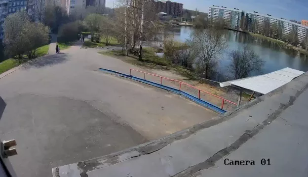 Озерный парк в деревне Новое Девяткино