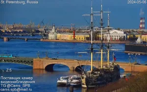 Веб-камера Санкт-Петербурга, корабль-ресторан «Летучий Голландец»