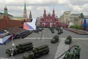 Трансляция Парада Победы в Москве 9 мая 2024 года