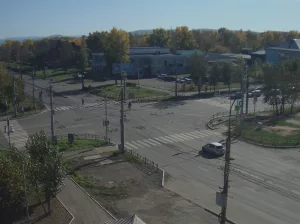 Веб-камера Братска, Пересечение улиц Янгеля и Комсомольская
