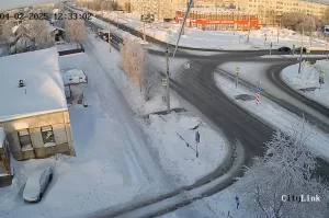 Веб-камера Апатиты, Пересечение улиц Жемчужная и Пригородная
