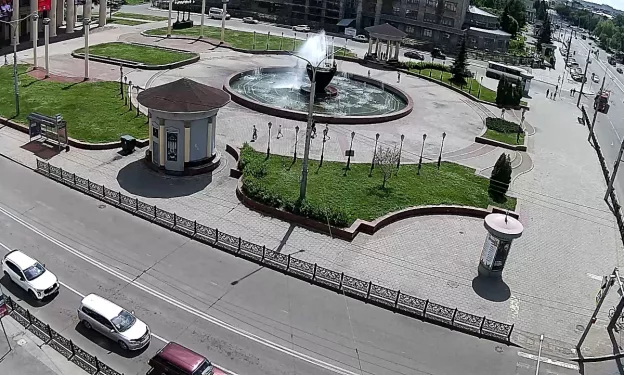 Театральная площадь в Новокузнецке