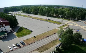Веб-камера Стрежевой, Пересечение улиц Ермакова и Строителей