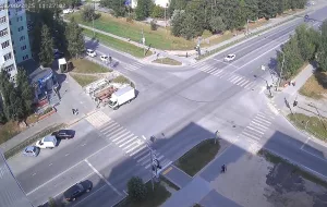 Веб-камера Нижневартовска, Пересечение улиц Дружбы Народов и Омская