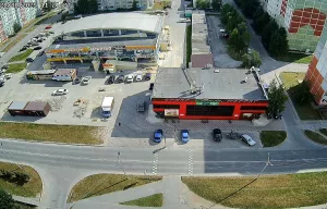 Веб-камера Нижневартовска, супермаркет «Птаха» по улице Нефтяников