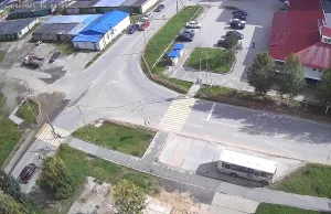 Веб-камеры Стрежевой, Пересечение улиц Кедровая и Молодежная