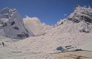 Веб-камера Непала, Лодж Refuge Mera