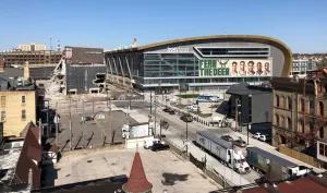 Веб-камера Милуоки, Крытая арена «Файсерв-форум»