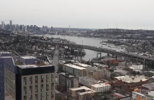 Веб-камера Сиэта, Небоскреб Университета Вашингтона