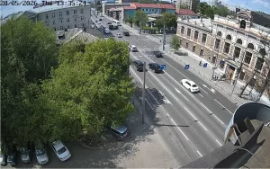 Веб-камера Красноярска, Пересечение улиц Ленина и Вейнбаума