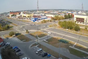 Веб-камера Нового Уренгоя, Пересечение улиц Геологоразведчиков и Промышленная