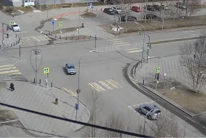 Веб-камера Ноябрьска, Пересечение улиц Мира и Республики